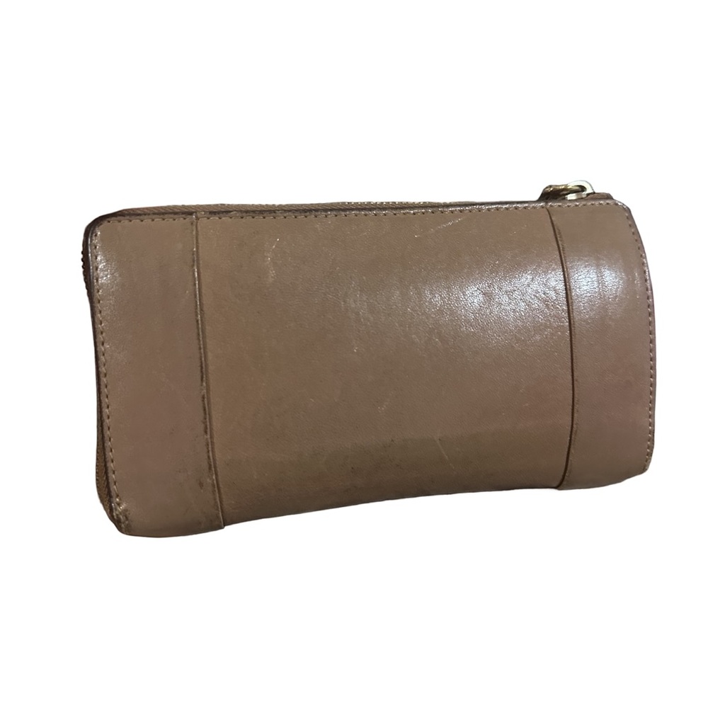 Chloé Elsie continental long wallet Beige Color With Turn Lock 7.5x4.5 COA - Picture 2 of 15